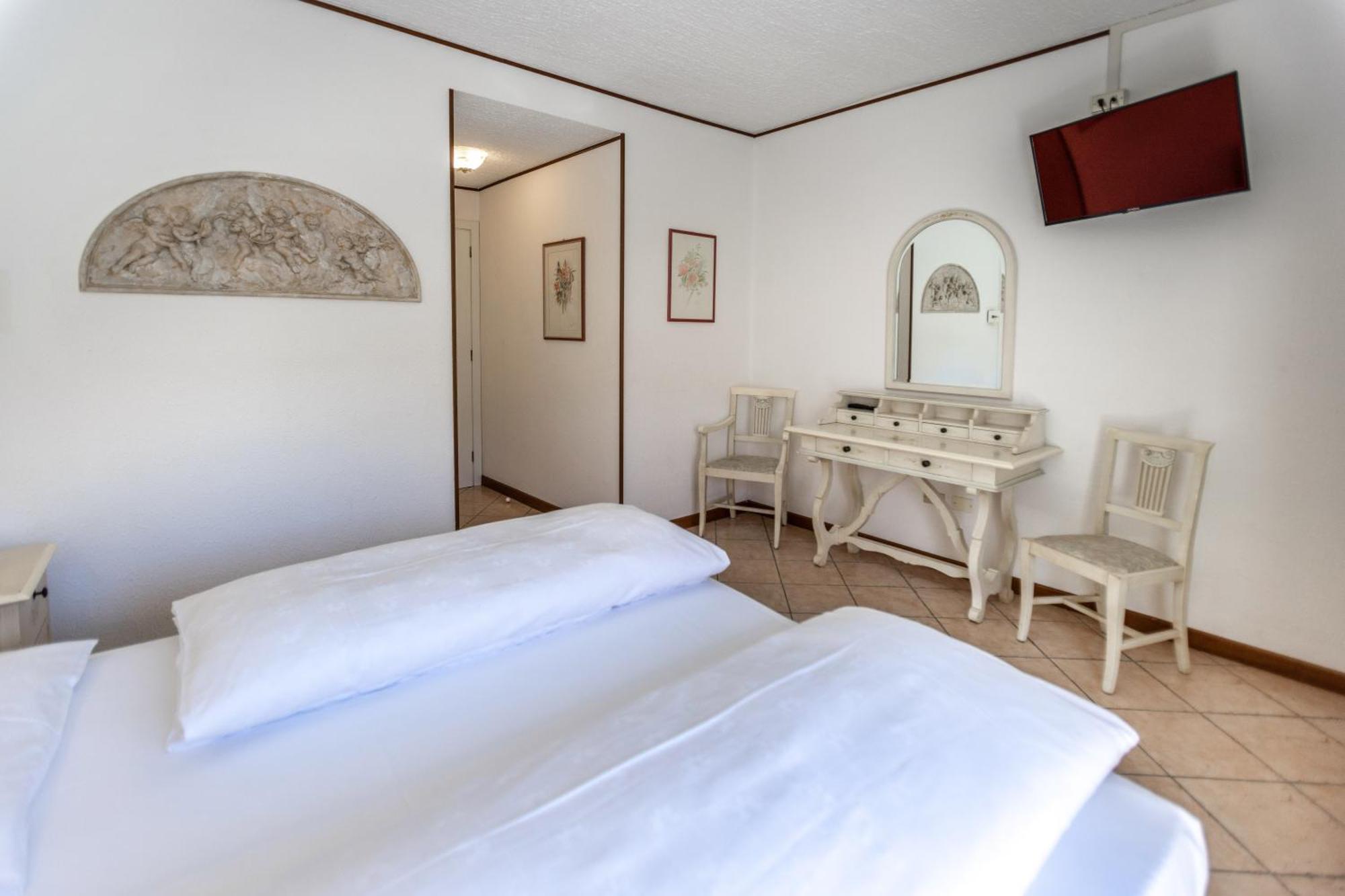 Hotel Villa Margherita Limone sul Garda Exterior foto