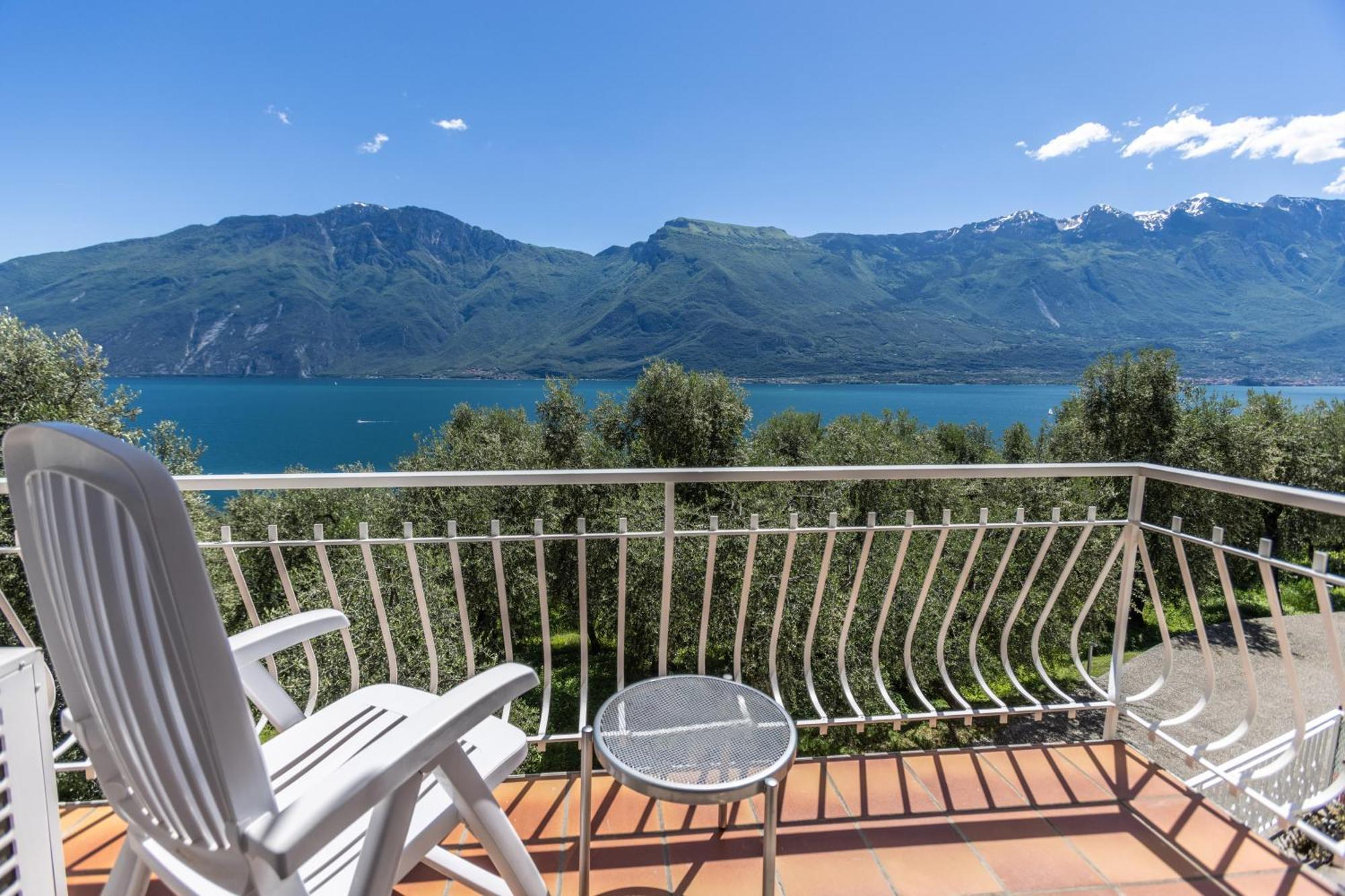 Hotel Villa Margherita Limone sul Garda Exterior foto