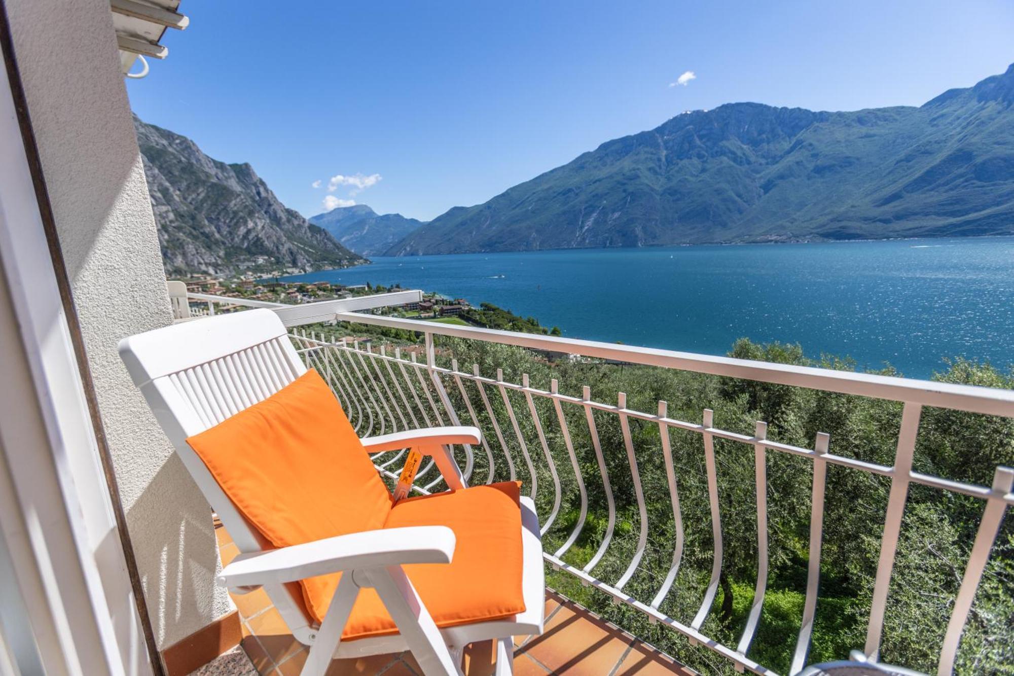 Hotel Villa Margherita Limone sul Garda Exterior foto